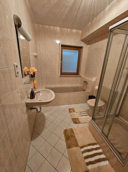 Sutra Home - Ottobrunn, Munich Luaran gambar